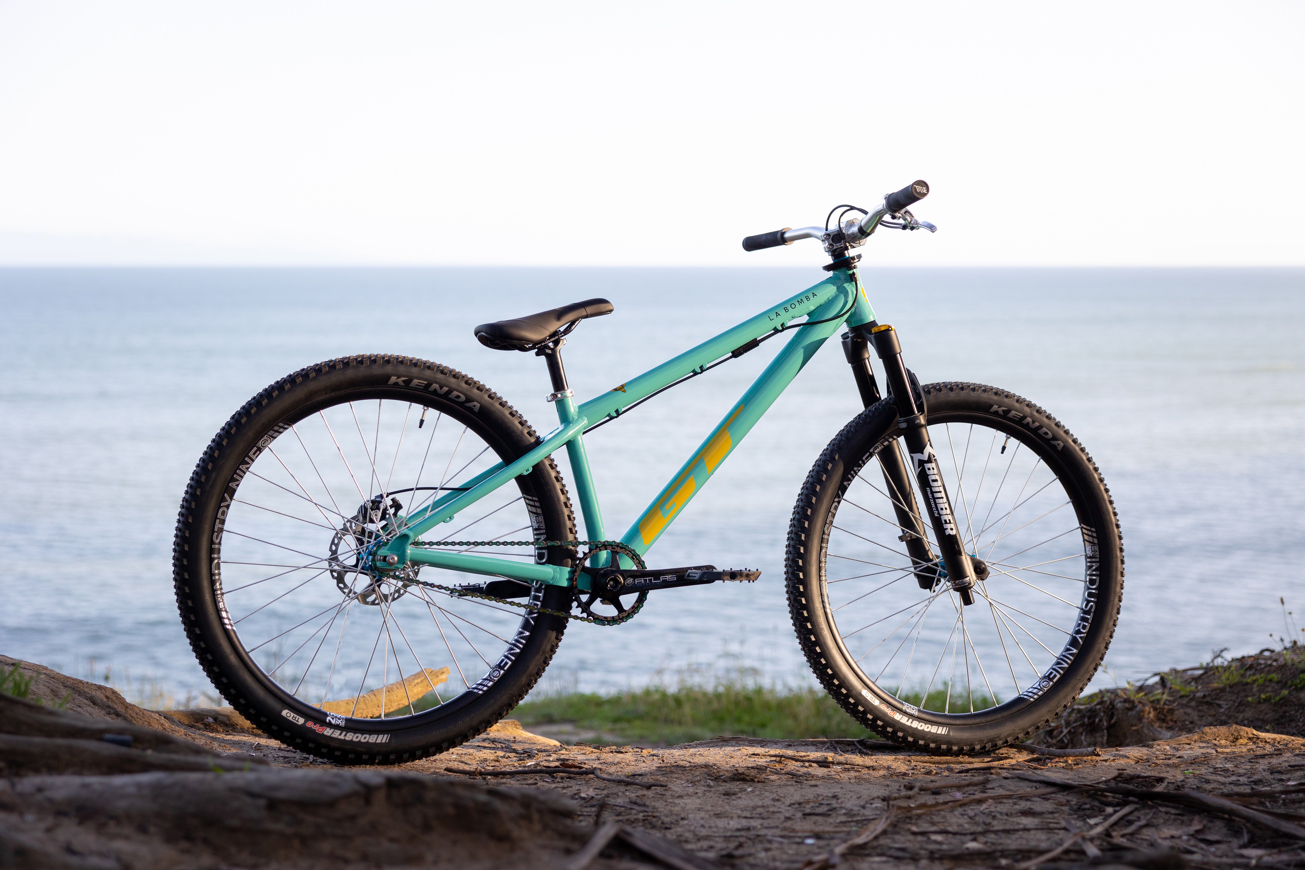 Shop GT LaBomba Rigid Dirt Jumper Bike GT Canada